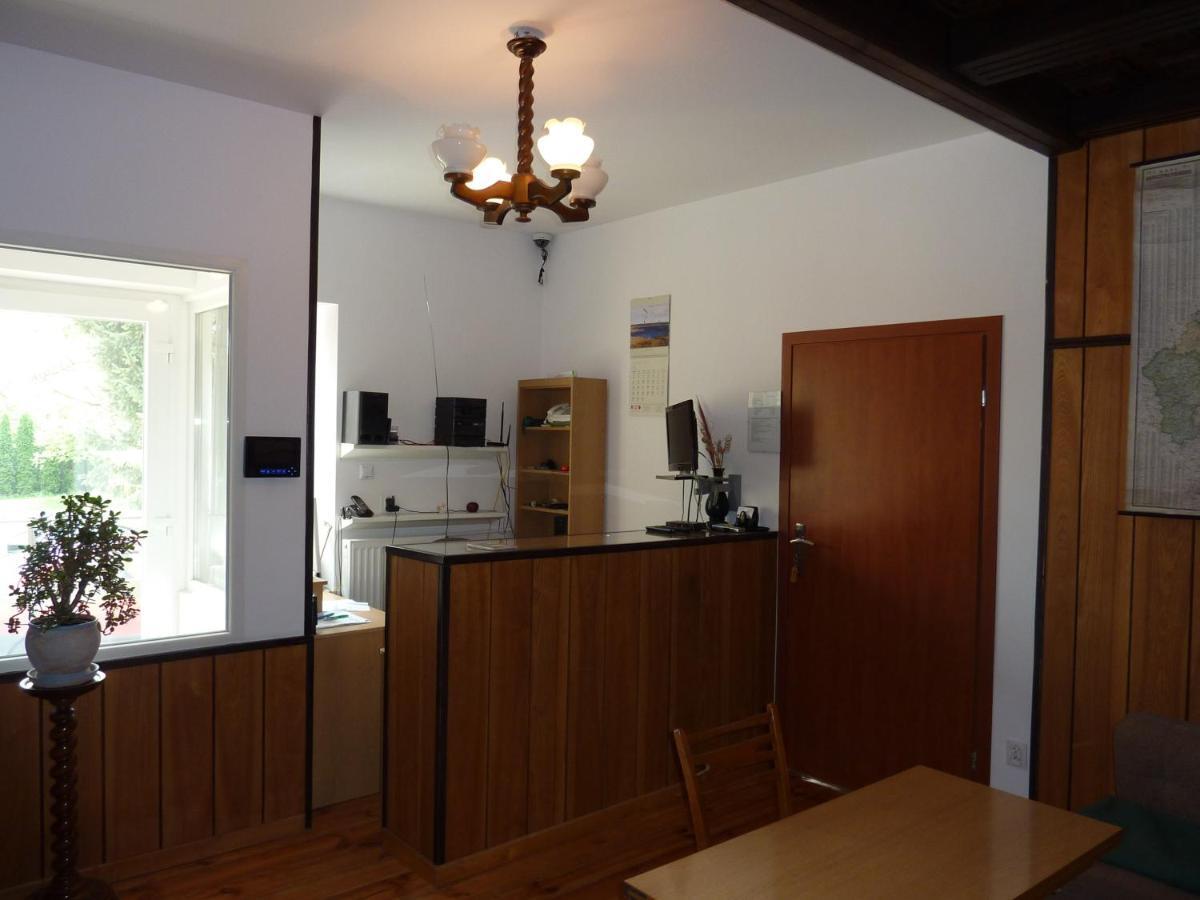 Hotelik Na Zdrowiu Łódź Buitenkant foto